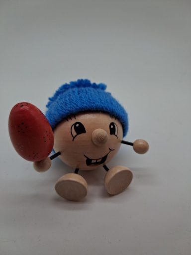 Crystal Kind mit Osterei 12 €