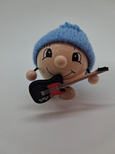 Crystal "Gitarrenspieler" 18 €