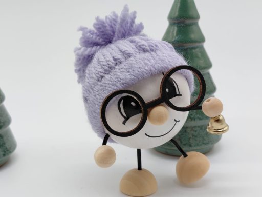 Crystal mit Brille und Glocke 12 €